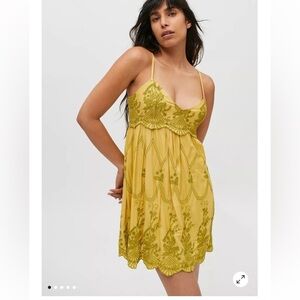 Urban Outfitters Jamie Yellow green Embroidered Babydoll Dress XS